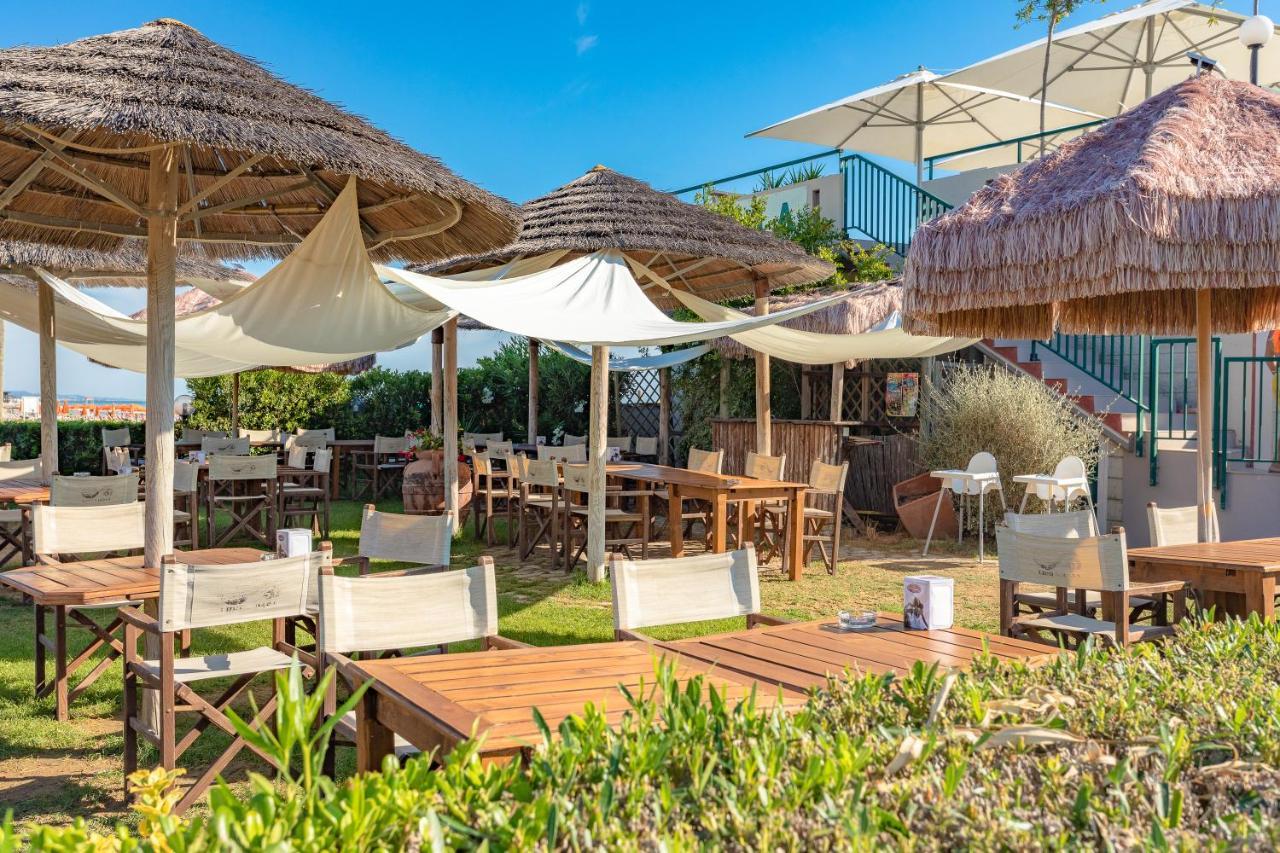 Case Vacanze Blue Bay Resort Roseto Degli Abruzzi Dış mekan fotoğraf