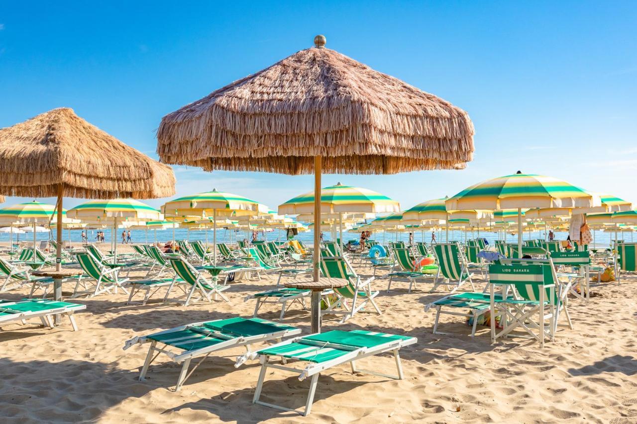 Case Vacanze Blue Bay Resort Roseto Degli Abruzzi Dış mekan fotoğraf