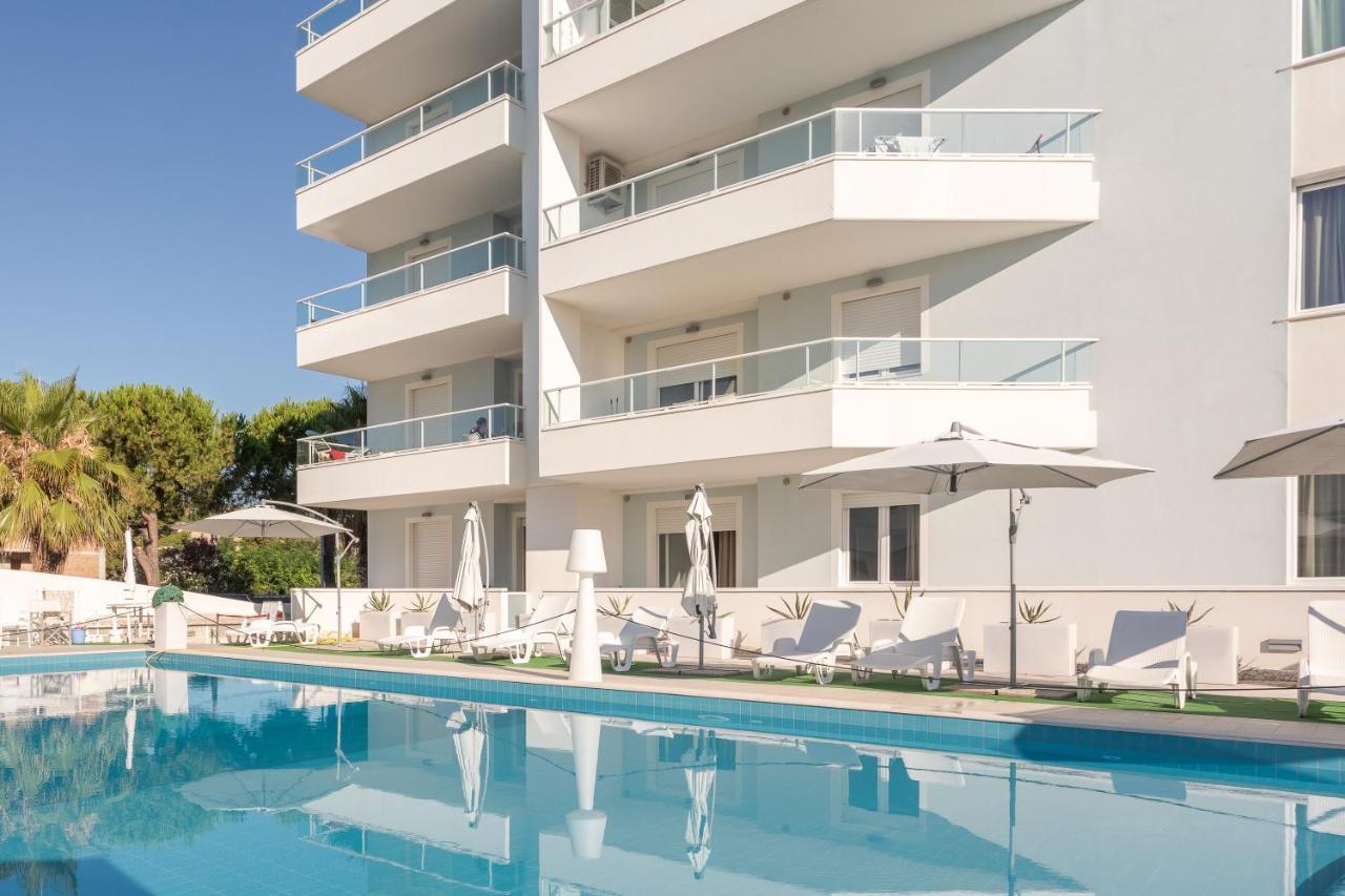 Case Vacanze Blue Bay Resort Roseto Degli Abruzzi Dış mekan fotoğraf